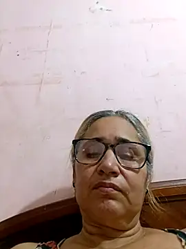 Snapshot of _candi chatting on November 2025 02:54:01 AM candi online show from November 2025 02:54:01 AM