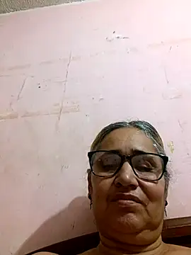 Snapshot of _candi chatting on November 2025 01:08:02 AM candi online show from November 2025 01:08:02 AM