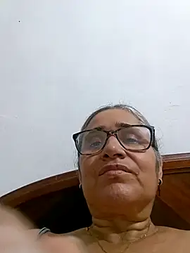 Snapshot of _candi chatting on December 2025 01:44:01 AM candi online show from December 2025 01:44:01 AM