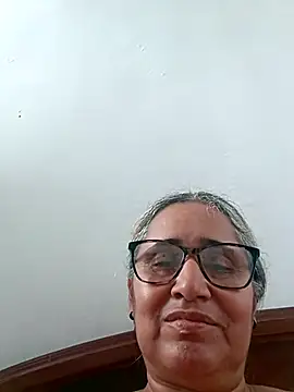 Snapshot of _candi chatting on January 2026 09:18:01 PM candi online show from January 2026 09:18:01 PM