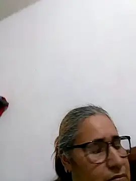 Snapshot of _candi chatting on January 2026 02:28:01 AM candi online show from January 2026 02:28:01 AM