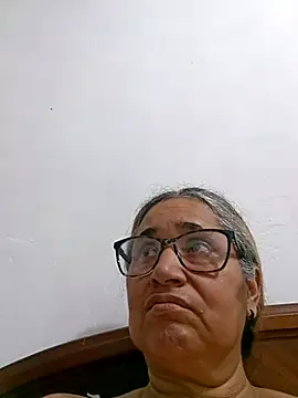 Snapshot of _candi chatting on January 2026 02:37:01 AM candi online show from January 2026 02:37:01 AM