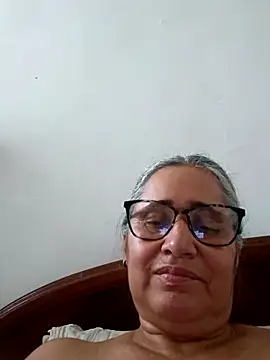 Snapshot of _candi chatting on March 2026 09:18:02 PM candi online show from March 2026 09:18:02 PM