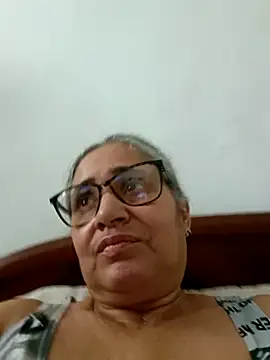 Snapshot of _candi chatting on April 2026 03:34:02 PM candi online show from April 2026 03:34:02 PM