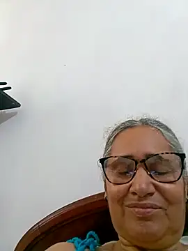 Snapshot of _candi chatting on April 2026 03:16:01 PM candi online show from April 2026 03:16:01 PM