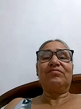 Snapshot of _candi chatting on April 2026 06:52:01 AM candi online show from April 2026 06:52:01 AM