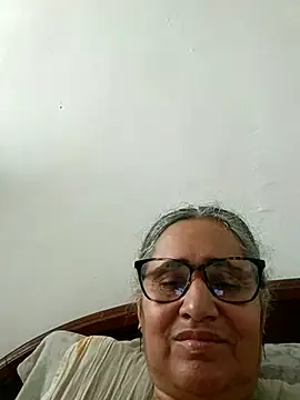 Snapshot of _candi chatting on April 2026 03:36:01 PM candi online show from April 2026 03:36:01 PM