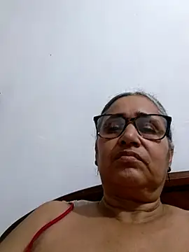 Snapshot of _candi chatting on April 2026 02:27:02 AM candi online show from April 2026 02:27:02 AM
