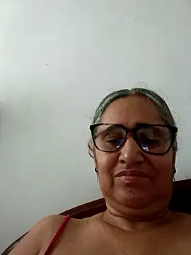 Snapshot of _candi chatting on May 2026 12:44:02 PM candi online show from May 2026 12:44:02 PM