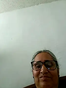 Snapshot of _candi chatting on May 2026 03:52:01 PM candi online show from May 2026 03:52:01 PM