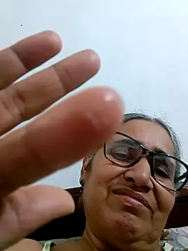 Snapshot of _candi chatting on May 2026 12:54:02 PM candi online show from May 2026 12:54:02 PM