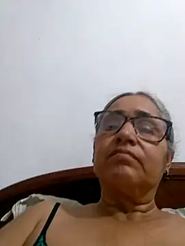 Snapshot of _candi chatting on May 2026 06:41:02 AM candi online show from May 2026 06:41:02 AM