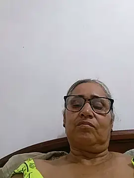Snapshot of _candi chatting on May 2026 09:31:01 PM candi online show from May 2026 09:31:01 PM