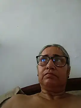 Snapshot of _candi chatting on May 2026 01:15:02 PM candi online show from May 2026 01:15:02 PM