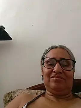 Snapshot of _candi chatting on May 2026 04:14:02 PM candi online show from May 2026 04:14:02 PM
