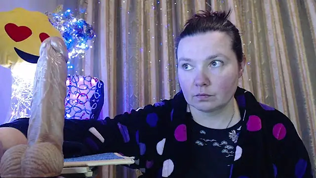 amorelara online show from February 2026 07:40:01 AM