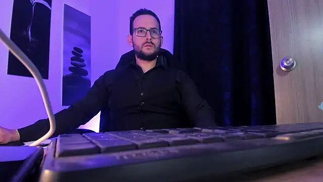 Jerry hot1 online show from March 2026 12:45:02 PM