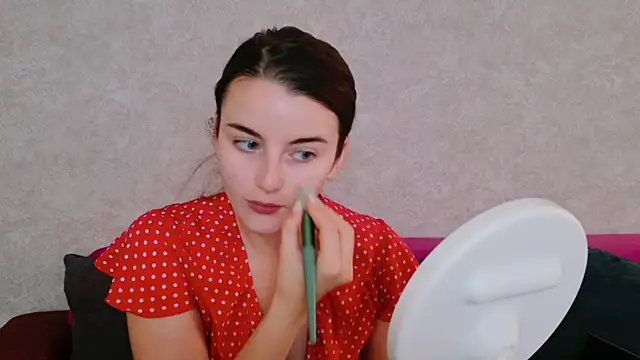 Miss Arwen online show from November 2025 04:34:01 AM