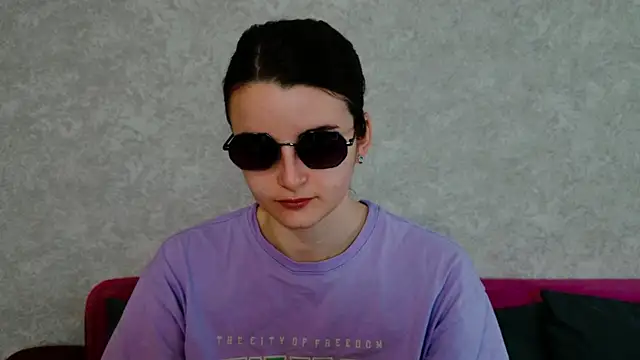 Miss Arwen online show from December 2025 04:29:02 AM