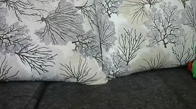 Sugarbaby32 online show from February 2025 07:27:02 PM