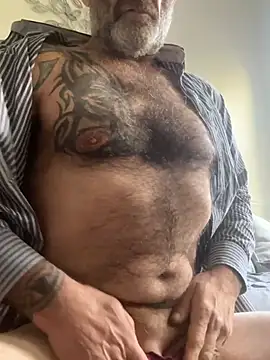 Snapshot of Shyboy817 chatting on February 2026 12:23:02 PM Shyboy817 online show from February 2026 12:23:02 PM