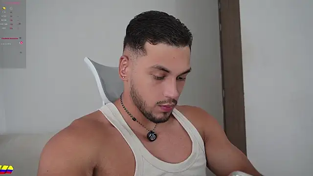 daniel mejia1 online show from March 2026 10:43:01 PM