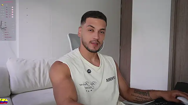 daniel mejia1 online show from April 2026 10:37:01 PM