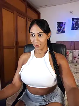 charlotte bayron02 online show from March 2026 01:20:01 AM