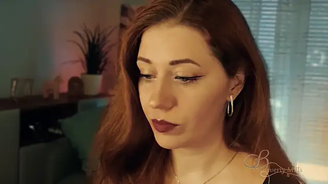 Snapshot of MissBeverlyMills chatting on January 2026 07:54:01 AM MissBeverlyMills online show from January 2026 07:54:01 AM