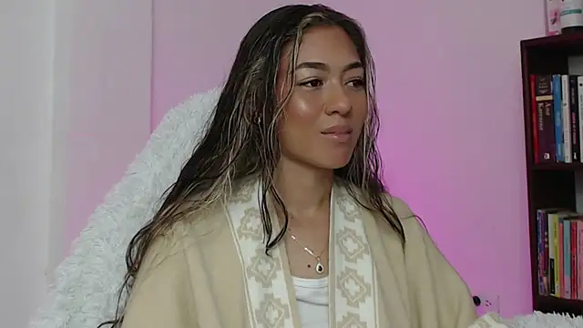 hantonella  online show from January 2026 12:32:01 PM