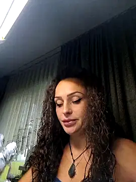 Snapshot of dolcevita002 chatting on May 2026 06:10:02 AM dolcevita002 online show from May 2026 06:10:02 AM
