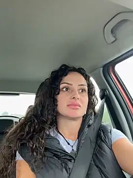Snapshot of dolcevita002 chatting on June 2026 05:42:01 AM dolcevita002 online show from June 2026 05:42:01 AM