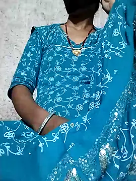 Anushka Ji online show from September 2025 04:29:01 PM