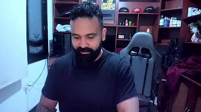 Snapshot of Drako_Argentii chatting on December 2024 03:13:02 AM Drako Argentii online show from December 2024 03:13:02 AM