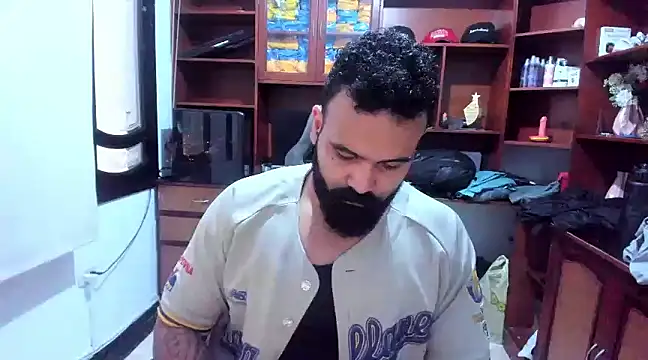 Snapshot of Drako_Argentii chatting on December 2024 06:04:02 PM Drako Argentii online show from December 2024 06:04:02 PM