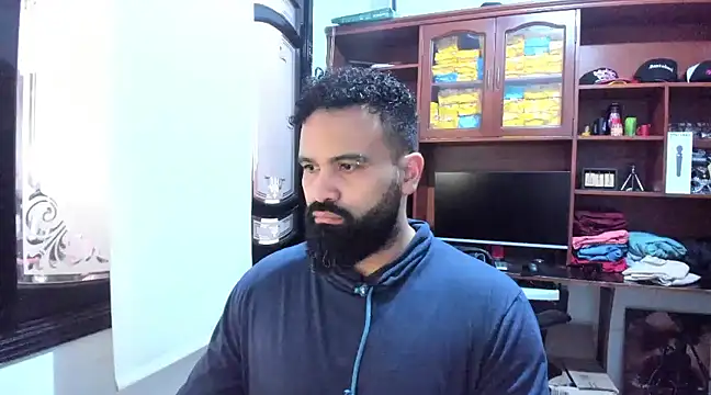 Snapshot of Drako_Argentii chatting on February 2025 07:35:01 PM Drako Argentii online show from February 2025 07:35:01 PM