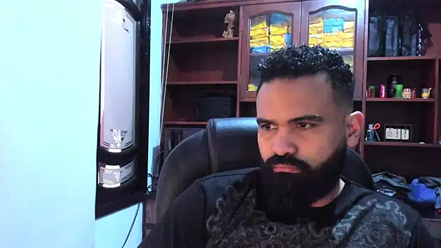 Snapshot of Drako_Argentii chatting on March 2025 02:02:02 PM Drako Argentii online show from March 2025 02:02:02 PM