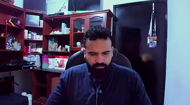 Snapshot of Drako_Argentii chatting on March 2025 06:51:01 AM Drako Argentii online show from March 2025 06:51:01 AM