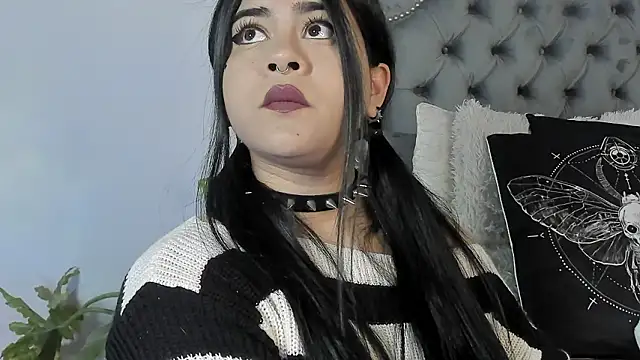 atena hill online show from February 2026 07:19:02 PM