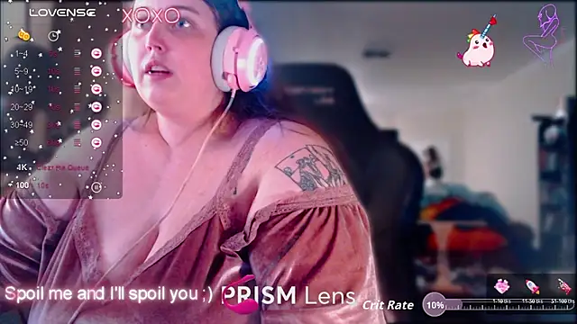 Snapshot of Thickchan chatting on October 2025 03:17:02 AM Thickchan online show from October 2025 03:17:02 AM