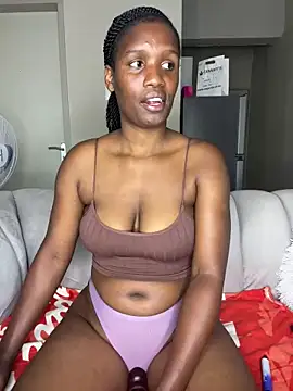 Snapshot of Kinkyy_ chatting on January 2025 07:43:02 AM Kinkyy online show from January 2025 07:43:02 AM