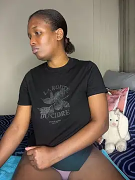 Snapshot of Kinkyy_ chatting on February 2025 05:05:02 AM Kinkyy online show from February 2025 05:05:02 AM