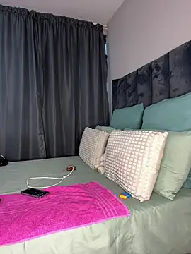Kinkyy  online show from May 2026 04:51:01 AM