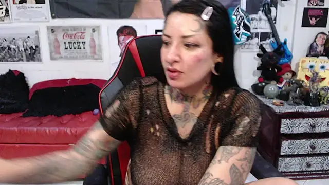 Rollyderolandia666 online show from January 2025 02:14:01 AM