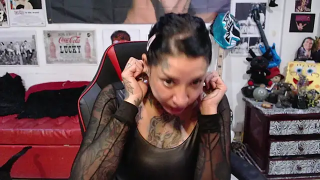 Rollyderolandia666 online show from January 2025 02:22:02 AM