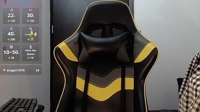 v1cky  online show from October 2025 11:03:02 PM