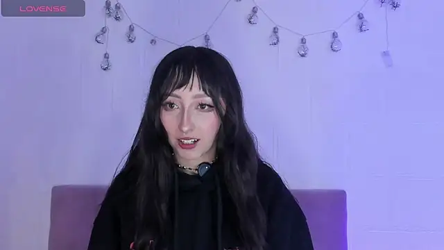 v1cky  online show from May 2026 01:12:01 AM