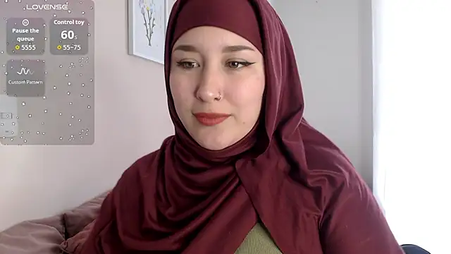 Snapshot of Dalila_bashar chatting on October 2025 02:25:02 PM Dalila bashar online show from October 2025 02:25:02 PM