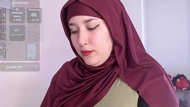 Snapshot of Dalila_bashar chatting on November 2025 06:06:02 PM Dalila bashar online show from November 2025 06:06:02 PM