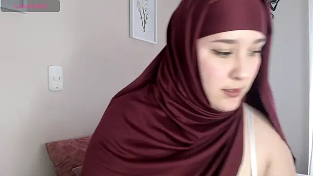 Snapshot of Dalila_bashar chatting on February 2026 06:28:02 PM Dalila bashar online show from February 2026 06:28:02 PM